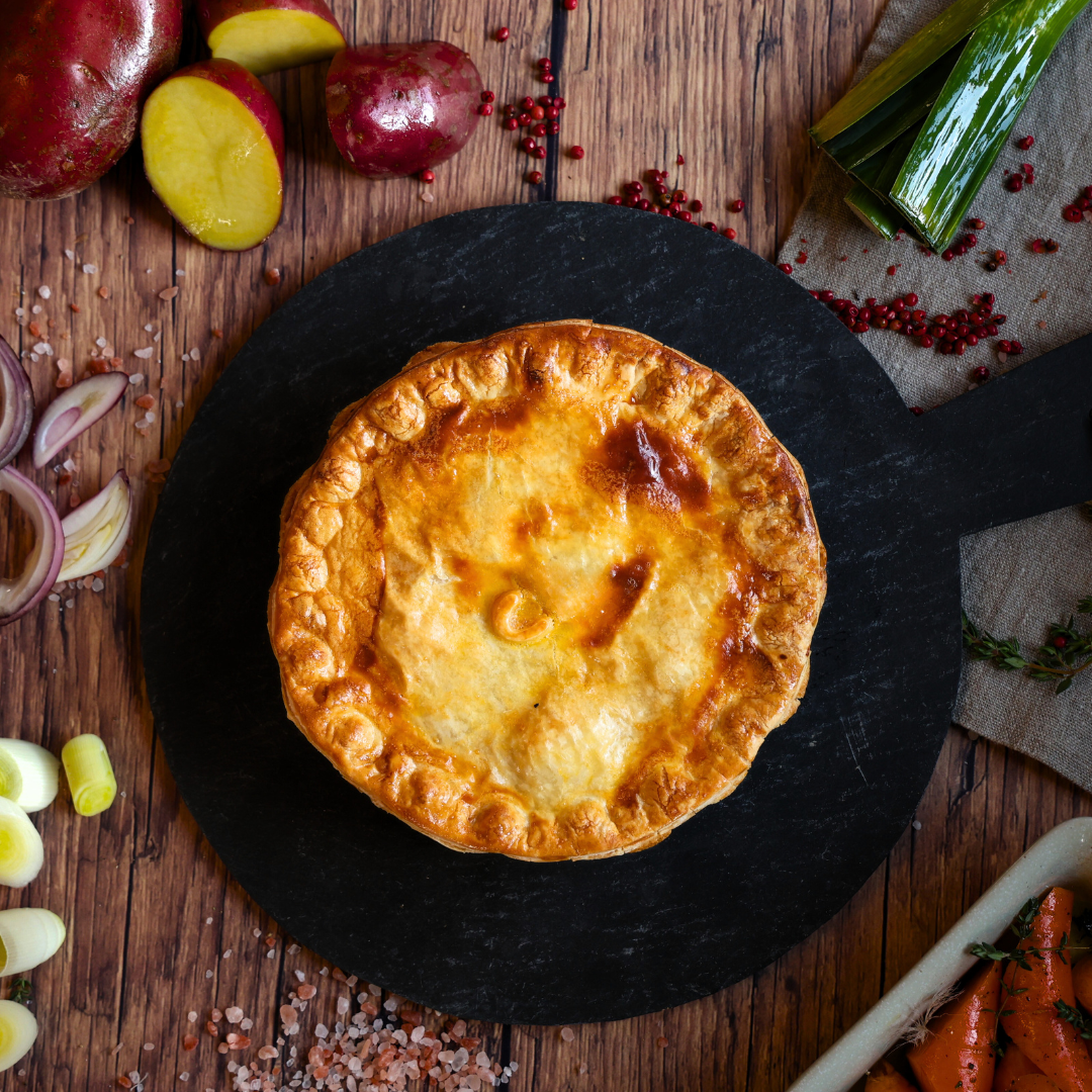 Garlic Chicken and Mushroom Pie